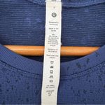 Lululemon  Swiftly Tech Long Sleeve Shirt 2.0 Gradient Block Psychic Navy Size 2 Photo 4