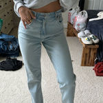 Abercrombie & Fitch Abercrombie 90s High-Rise Ultra Straight Jeans Photo 0