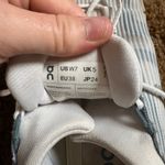 on cloud  Nova Women’s Cloud Sneakers 7 Photo 4