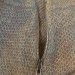 Abercrombie & Fitch Sweater Size Medium Beige Shorter in Front Zipper Detail Photo 6