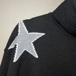 Sweet Romeo Outlined Star Oversized Turtleneck Sweater Black Grey White Size L Photo 2