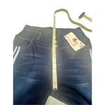 No Brand Pull on Photo 5