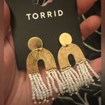 Torrid Gold White Beaded Arch Hammered Metal Statement Fringe Stud Earrings Photo 5