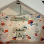 L.L.Bean  white floral cotton wrinkle free button down large Photo 2