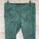 Lululemon 10 Pace Rival Crop Power Luxtreme Spray Jacquard Bali Breeze Black Photo 1