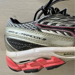 Mizuno Wave Paradox 3 Women Running Shoes Photo 1