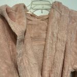 Plush Hooded Women's Robe PINK nwot Size M Photo 3