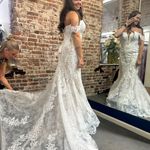 Elegant Lace Off Photo 12