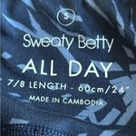 Sweaty Betty Navy Blue Print All Day 7/8 Leggings Size Small Style SB6989A 78 Photo 9