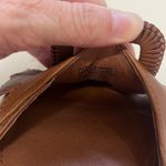 Birdies Putyin brown leather buckle one strap sandals. Size 9 Photo 4