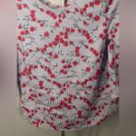 Floral Striped Women's Top size medium White Photo 1