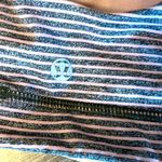 Lululemon  sports bra - size 8 Photo 1
