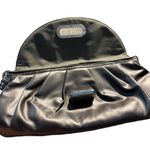 Daisy Fuentes  NWOT bronze handbag with silver details Photo 4