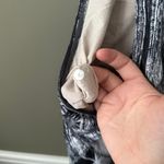 Lululemon  Tank Heat Wave Size 6 Built in Bra Photo 4