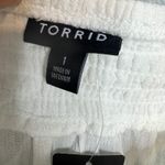 Torrid  White Floral Embroidered Off Shoulder‎ Top Plus Size 1X 14-16 Gauze NWT Photo 1