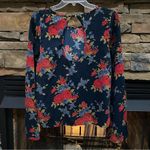 One Clothing Blue indigo red floral blouse top size M  ruffle sleeve dress shirt Photo 3
