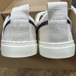 Everlane  THE TREAD-BARE SNEAKER (F8M6) Photo 3