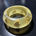 Vintage 3.5” Lucite Sea Life Shells, Fish And Starfish Goldtone Bangle Photo 0