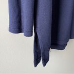 Lilly Pulitzer  Luxletic long sleeve v-neck top square stretch slit hem modal XS Photo 4