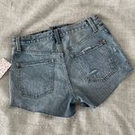 Free People high waisted mid blue raw hem shorts NWT size 26 Photo 5