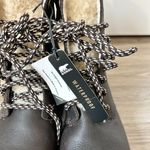 Sorel Women's Emelie Genuine Shearling Short Lace-Up Boot in Blacken Brown NWT Photo 6