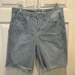 Seven7  Women's 9" Inseam Sunset Bermuda Distressed Shorts‎ Frayed Hem Size 12 Photo 0