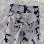 Tie Dye High Waisted Yoga Pants Seamless Scrunch Butt Lifting tummy control M Gray Size M Photo 4