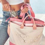 Victoria's Secret VICTORIA’S SECRET COOLER TOTE Photo 0