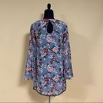 Dee Elle 🛍️ Floral Rose Gray Long Bell Sleeve Mini Sheath Dress Size XS Photo 8