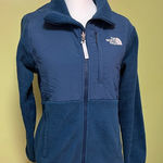 The North Face  Women’s Full-Zip Fleece Jacket, Size Small. Petroleum blue color Photo 0