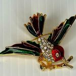 Source Unknown Vintage Bird on Branch Brooch Enamel Green Red Gold Tone Rhinestone Signed Photo 0