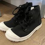 women’s high top sneakers Black Size 9.5 Photo 0
