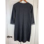 J Jill 3/4 Sleeve Knit Dress XS Scoop Neck Button Shoulder Knee Length Gray NWT‎ Photo 3