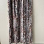 Socialite Skirt Photo 6