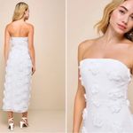 Lulus Posh Appearance White 3D Floral Appliqué Strapless Midi Dress Size XS Photo 12