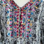 Savanna Jane Flowy Embroidered Snake Skin Blouse Sz L Size L Photo 3