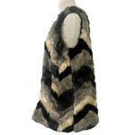 Fever Faux Fur Vest S Sleeveless Chevron Stripes Gray Black Beige Warm Stylish Photo 1