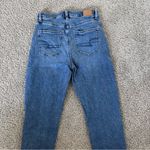 American Eagle  Blue Mom Jeans Size 6 Regular Photo 9