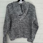 Women’s sweater size S ✨ FAST shipping Photo 3