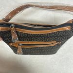 Giani Bernini Black and Brown Shoulder Bag with Elegant Design Photo 6