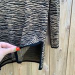 Liz Claiborne : Women's V Neck Sweater size medium merino wool black tan acrylic‎ Photo 5