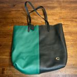 Coach Auth North Tote In Colorblock Leather Green Photo 2