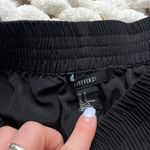 Forever 21 Black flowy shorts Photo 3