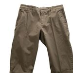 IZOD , women’s stretch Capris, tan, sz 8 Photo 0