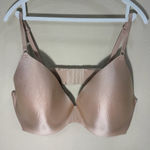 Victoria's Secret Women Bra 40DD Beige Lined Perfect Coverage Body Minimalist Photo 0