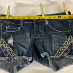 Mudd Jeans Aztec Distressed Denim Shorts Size 3 Photo 4