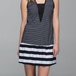 Lululemon  Lulu Black White Striped Sleeveless Both Ways Reversible Dress Size 12 Photo 0