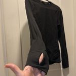 Spyder Athletic Top Size M. Stretch with great details! NWOT Photo 9