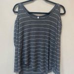 Love Charm  Women’s Gray Striped Cold Shoulder Lightweight Long Sleeve Shirt L Photo 1