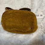 Lululemon Everywhere Belt Bag Fleece Photo 1